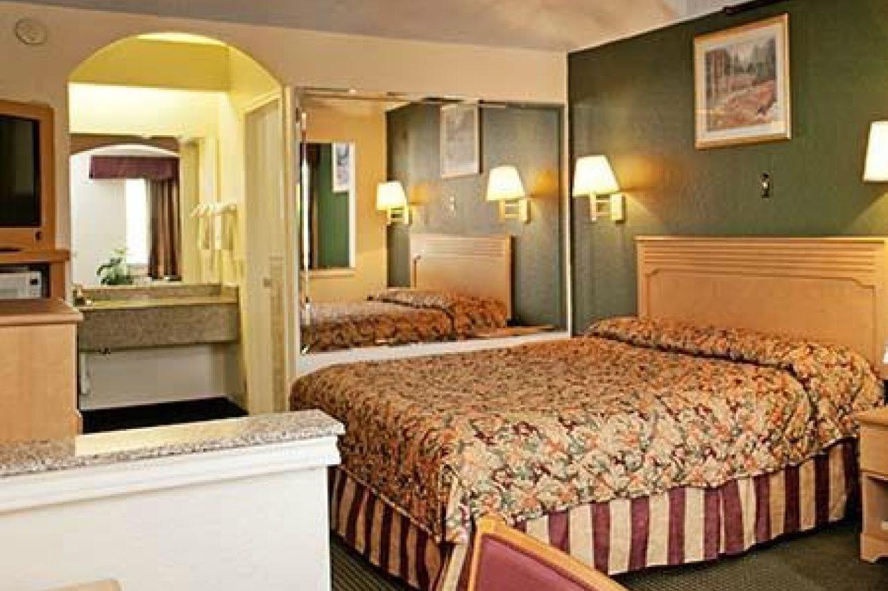 Crystal Inn 249 North Louetta Luaran gambar