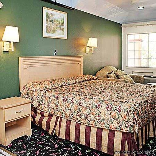 Crystal Inn 249 North Louetta Luaran gambar