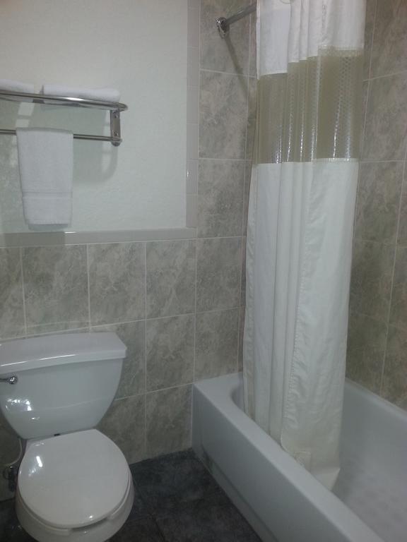 Crystal Inn 249 North Louetta Luaran gambar